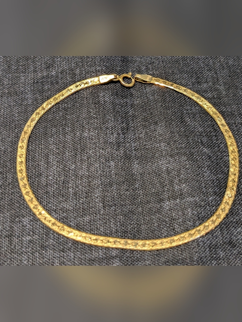 14k Gold Herringbone Style 7" Bracelet